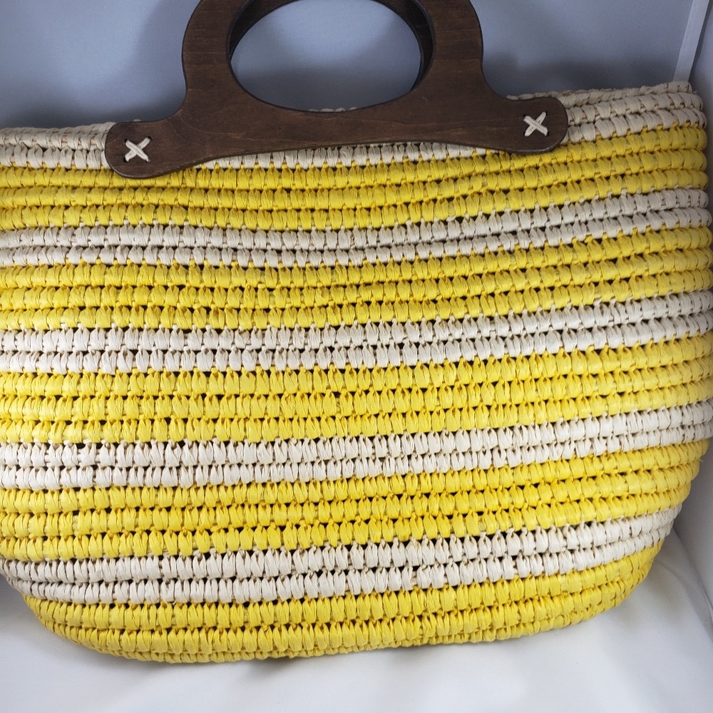 Straw tote